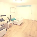 ***Upscale***City Center*