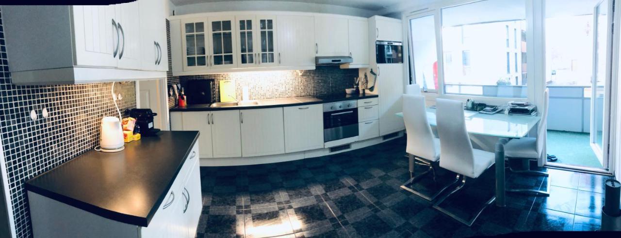 ***upscale***city Center* Guest house *
